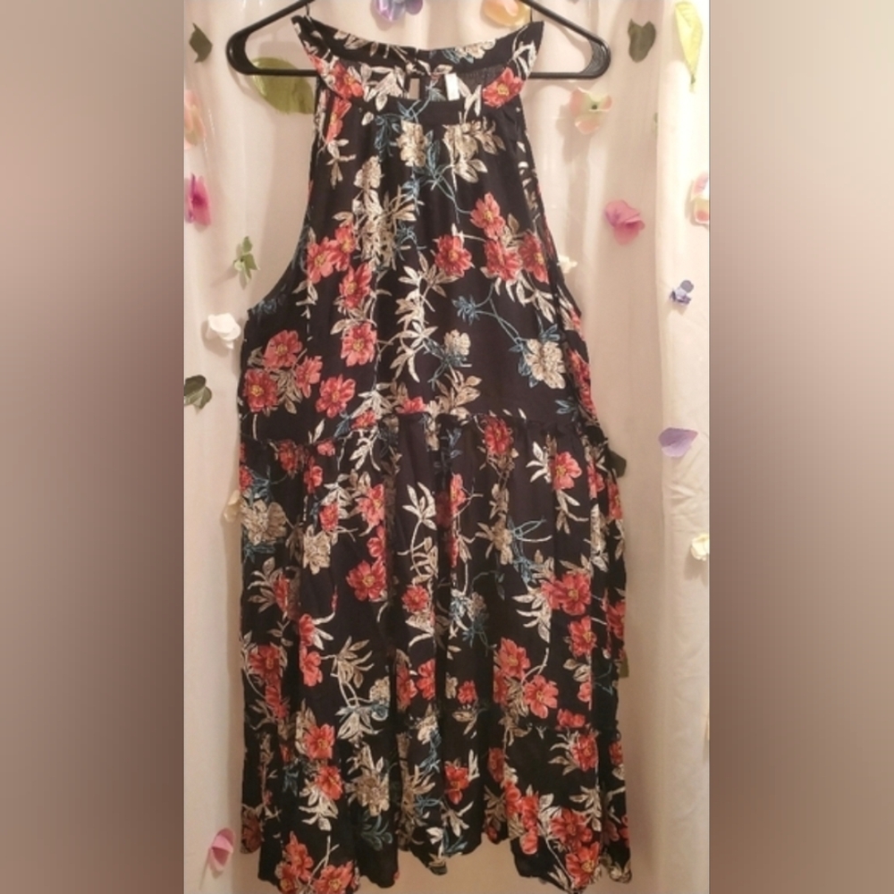 Sleeveless Dress
